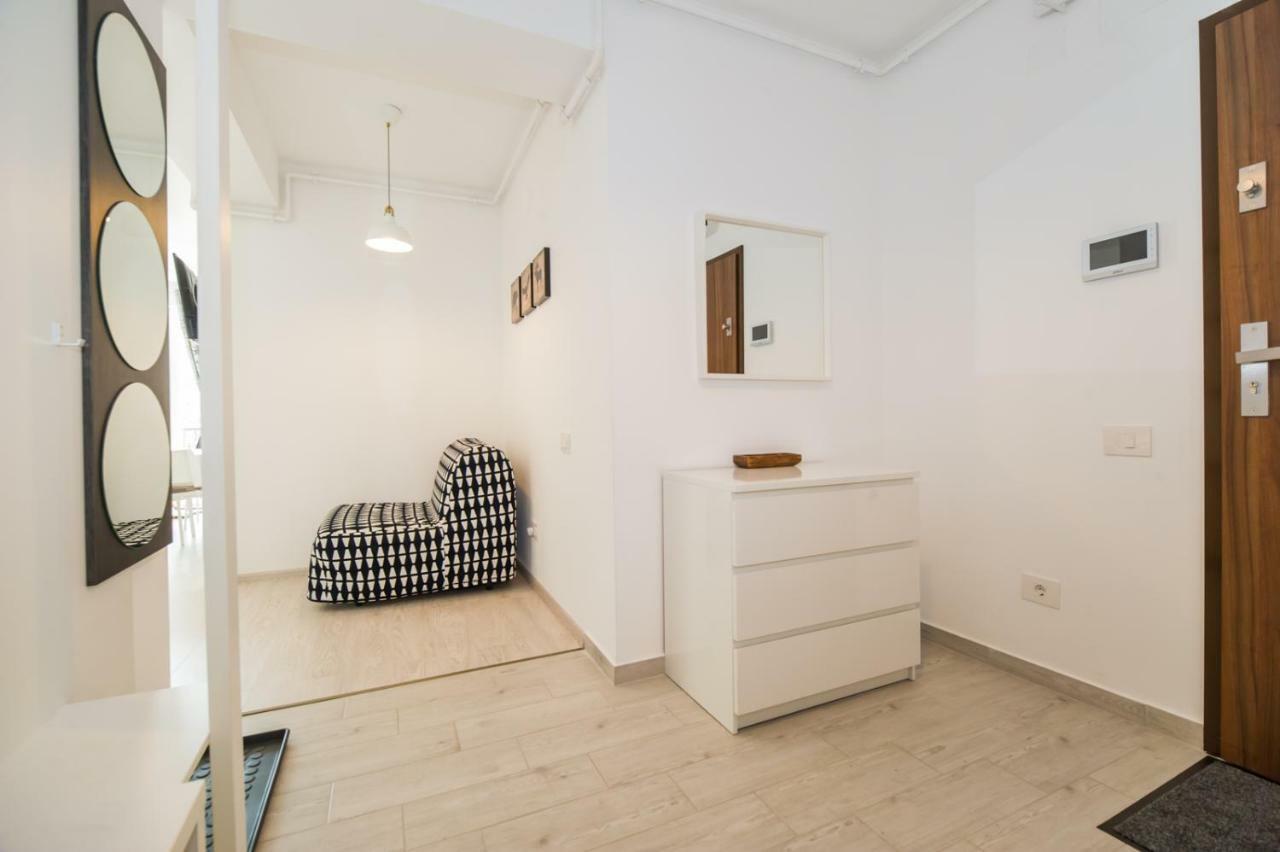 Schiller Apartment 57 - Free Private Parking Брашов Екстер'єр фото