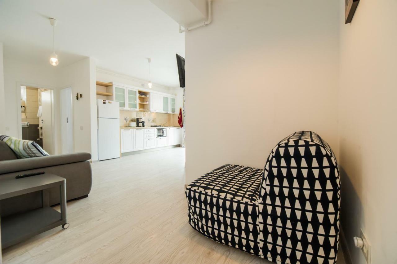 Schiller Apartment 57 - Free Private Parking Брашов Екстер'єр фото